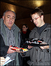 Sébastien Bourdais avec ses supporters le jeudi<br>10 janvier 2008 à<br>l